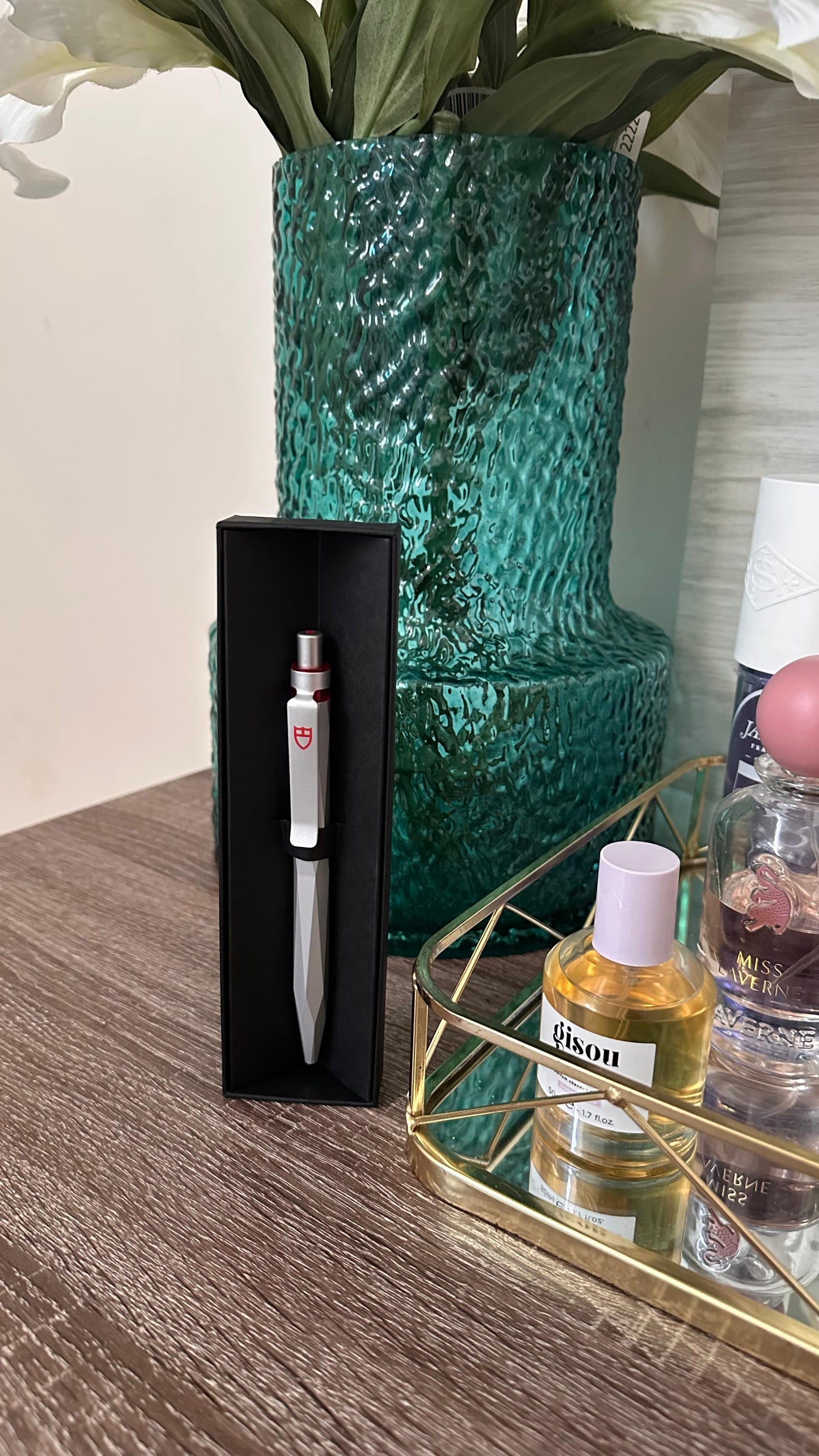 Tudor Pen
